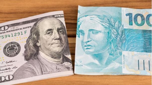 Dólar